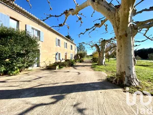 Mas à L'Isle-sur-la-Sorgue (84800)