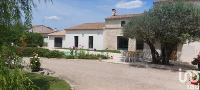 Traditional house in Beaucaire (30300)