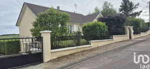 Detached at Mélisey (89430)