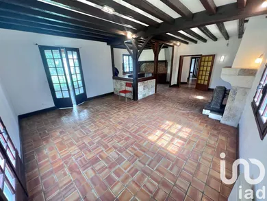 Maison de campagne à Saint-Gaudent (86400)