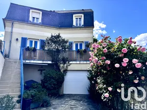 Townhouse at Mantes-la-Jolie (78200)
