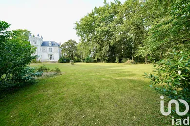 Castle at Nantes (44300)