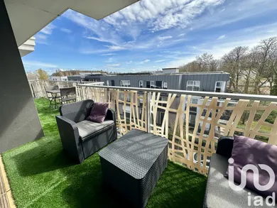 Apartment in Palaiseau (91120)