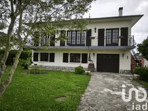 House at Moumour (64400)