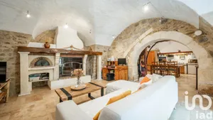 Maison de village à Aureille (13930)
