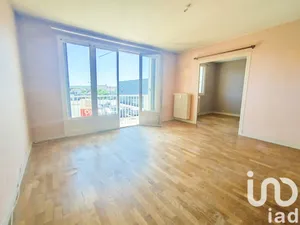 Apartment at Montluçon (03100)