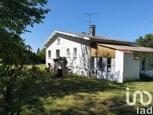 Maison traditionnelle à Gensac (33890)