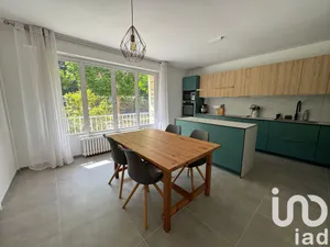 Apartment at Chatou (78400)