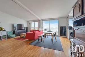 Apartment at Charenton-le-Pont (94220)