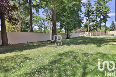 Domaine à Feucherolles (78810)