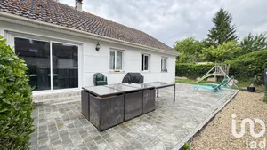 House at Machault (77133)