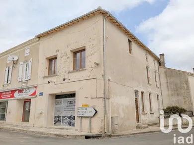 Maison à Beauvais-sur-Matha (17490)