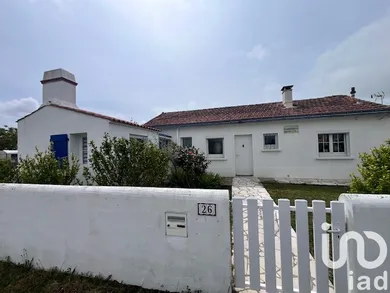 Maison à Barbâtre (85630)