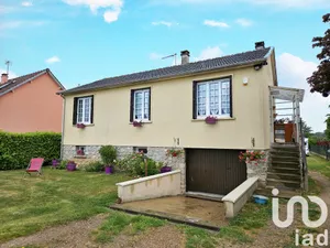 House at Vert-en-Drouais (28500)