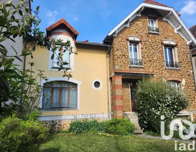 House at Rosny-sous-Bois (93110)
