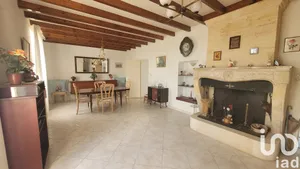 Maison de campagne à Doulezon (33350)