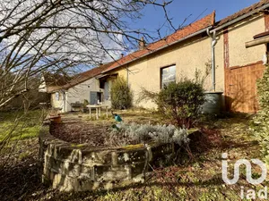 Maison de campagne à Sainte-Colombe-des-Bois (58220)