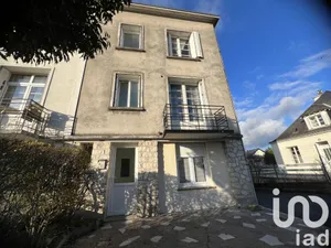 Immeuble à Saint-Cyr-sur-Loire (37540)