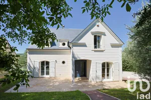 House at Chessy (77700)