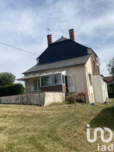 Village house at Signy-l'Abbaye (08460)