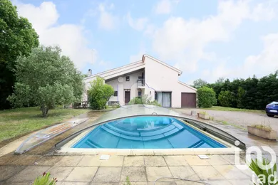 Architectural house in Montberon (31140)