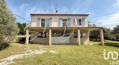 Maison à Saint-Saturnin-lès-Apt (84490)
