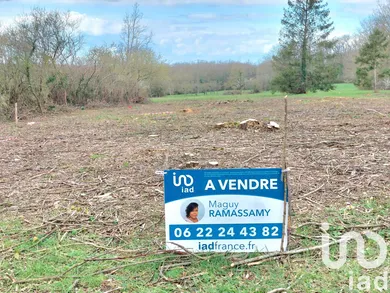 Building plot in Jouy-sur-Morin (77320)
