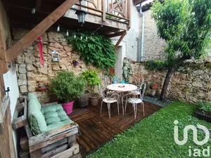 Village house at Illats (33720)
