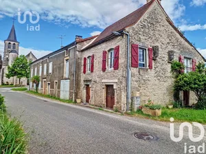 Maison de village à VARAIRE (46260)