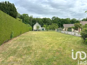 Terrain à bâtir à La Chapelle-du-Bois-des-Faulx (27930)