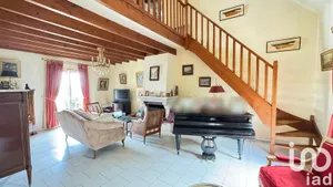 Traditional house at Hardricourt (78250)