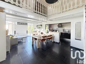 Duplex at Le Pradet (83220)