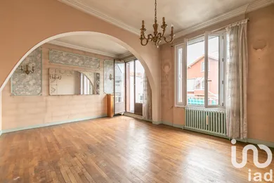 Maison traditionnelle à Champigny-sur-Marne (94500)