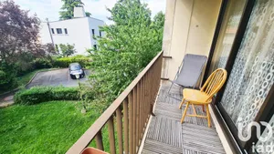 Apartment in L'Haÿ-les-Roses (94240)