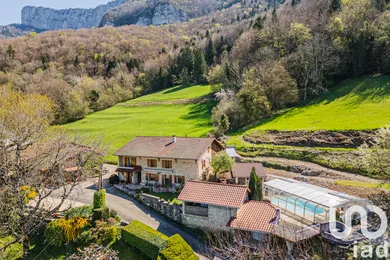 Maison à Saint-Gervais (38470)