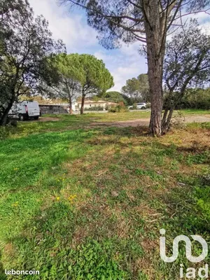 Building plot at Fréjus (83600)