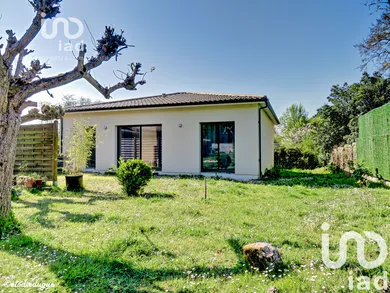 House at Castelnau-de-Médoc (33480)