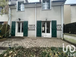Maison à Marolles-en-Brie (94440)