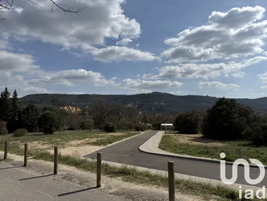 Terrain à bâtir à Rustrel (84400)