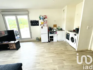Apartment in Neuilly-sur-Marne (93330)