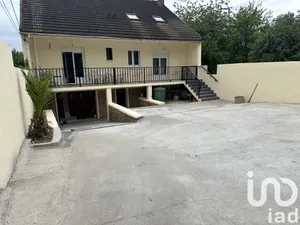 House at Corbeil-Essonnes (91100)