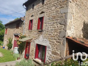 Maison de campagne à Auzelles (63590)