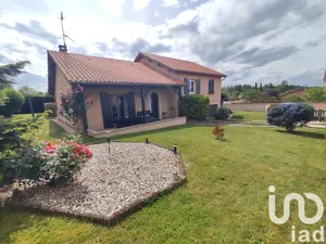 Maison à Commelle-Vernay (42120)