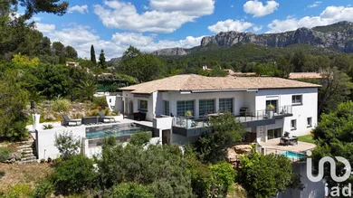 House at Roquevaire (13360)