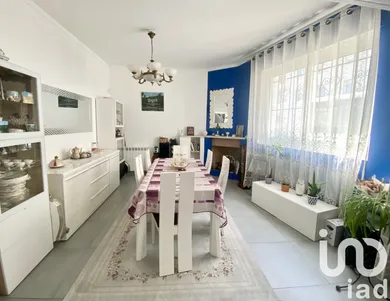 Maison de ville à Bordeaux (33300)