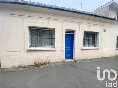 Townhouse at Bordeaux (33300)