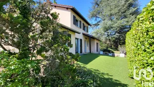 Maison à Saint-Genis-Laval (69230)