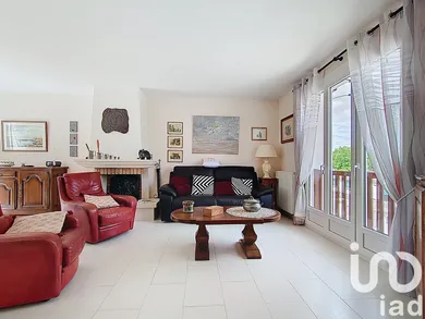 Maison à Pontault-Combault (77340)