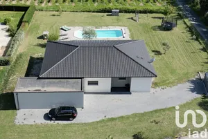 Maison d'architecte à Vallon-Pont-d'Arc (07150)