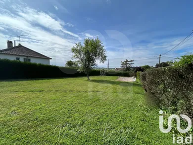 Building plot in Guérard (77580)